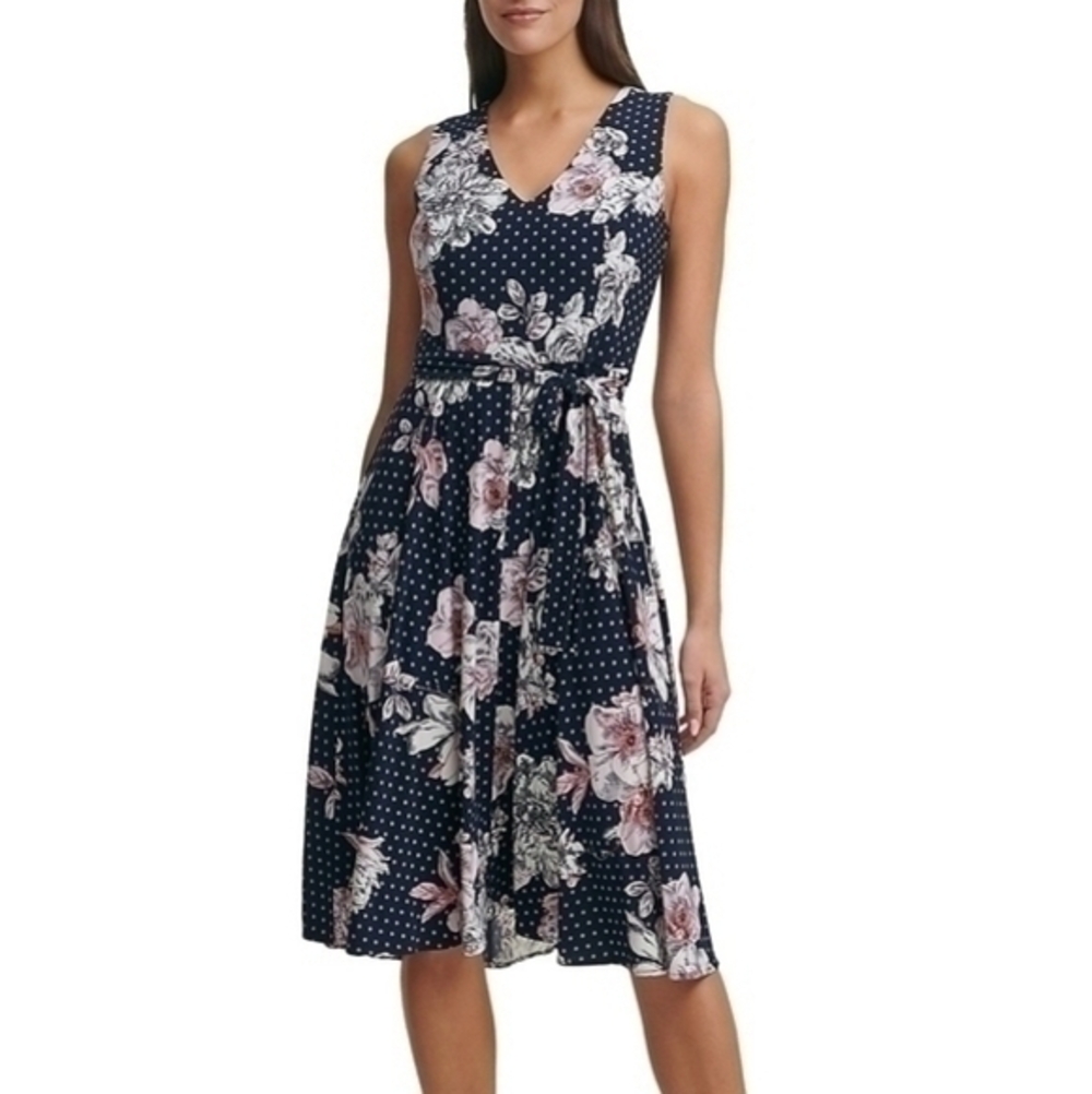 NWOT Tommy Hilfiger fit and flare floral jersey dress